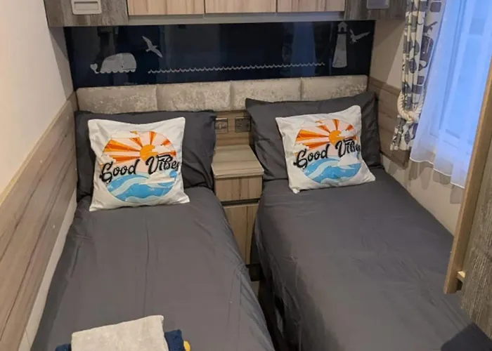 Lighthouse Lodge - Peaceful & Dog Friendly