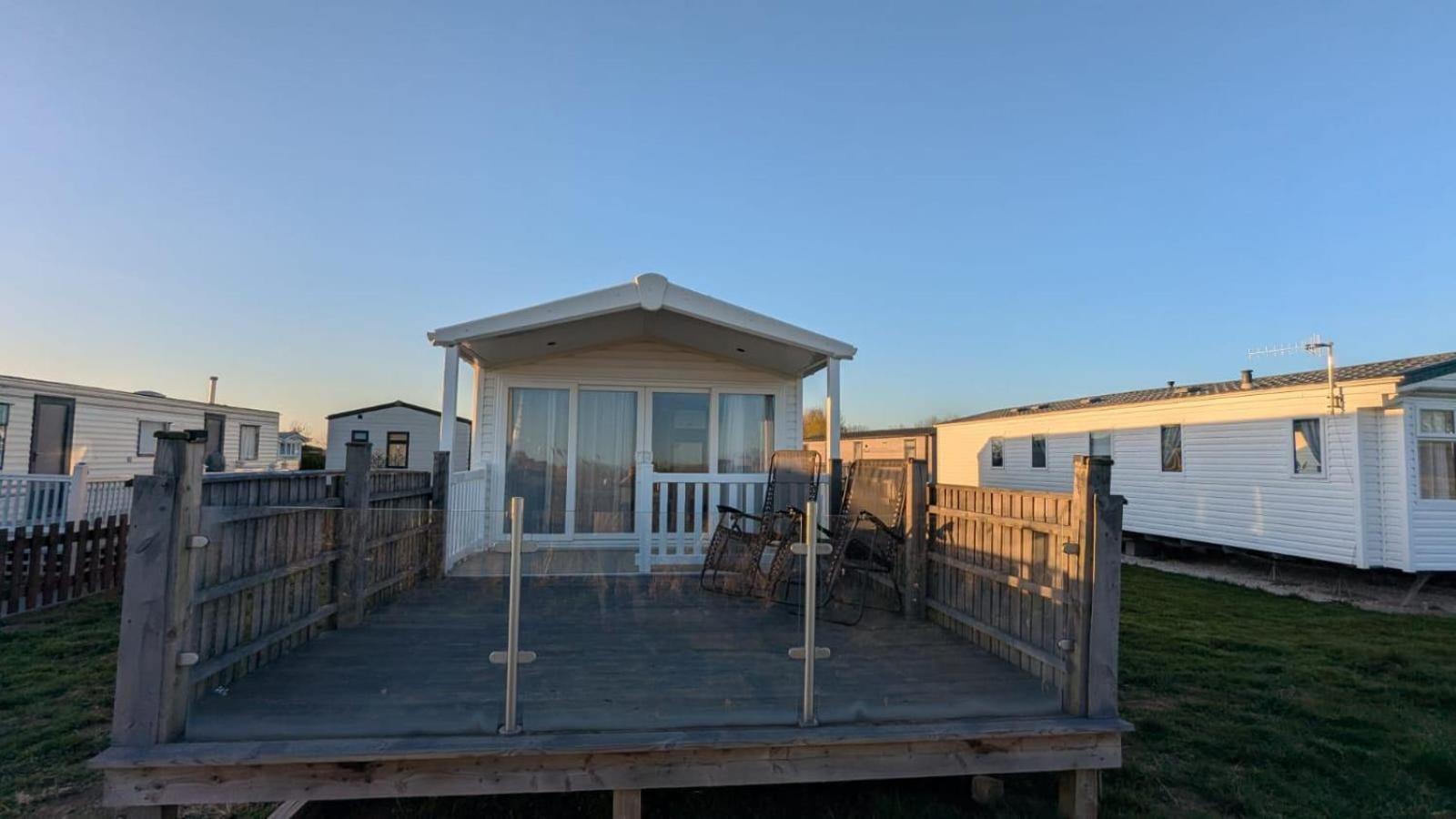 Lighthouse - Peaceful & Dog Friendly